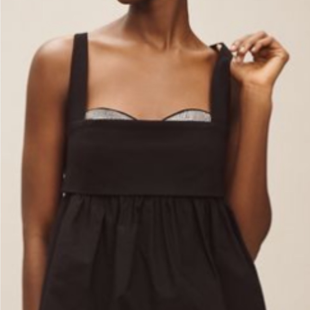 Maeve NWT peekaboo square-neck empire top